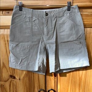 The North Face Boulder Shorts Granite Bluff Chinos Nylon Women's Size 6